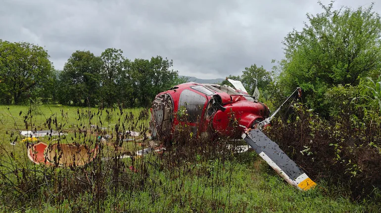 Helicopter Crashes in Pune